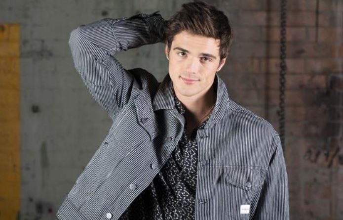 Jacob Elordi Movies, Age, Height, Weight, Net Worth, Girlfriend, Family,  Career & More - Bloggertastic.com