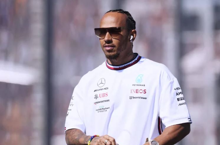Lewis Hamilton Age, Height, Weight, Wife, Girlfriend, Net Worth, Family,  Career & More 